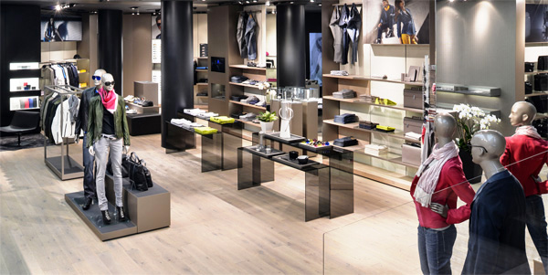 Retail space with an integrated CCTV system
